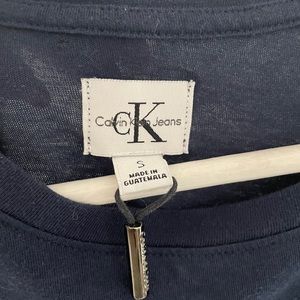 Calvin Klein cropped top